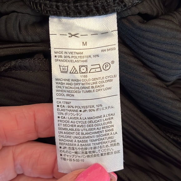 Banana Republic Wide Ribbed Crinkle Velvet Pants - Picture 7 of 7